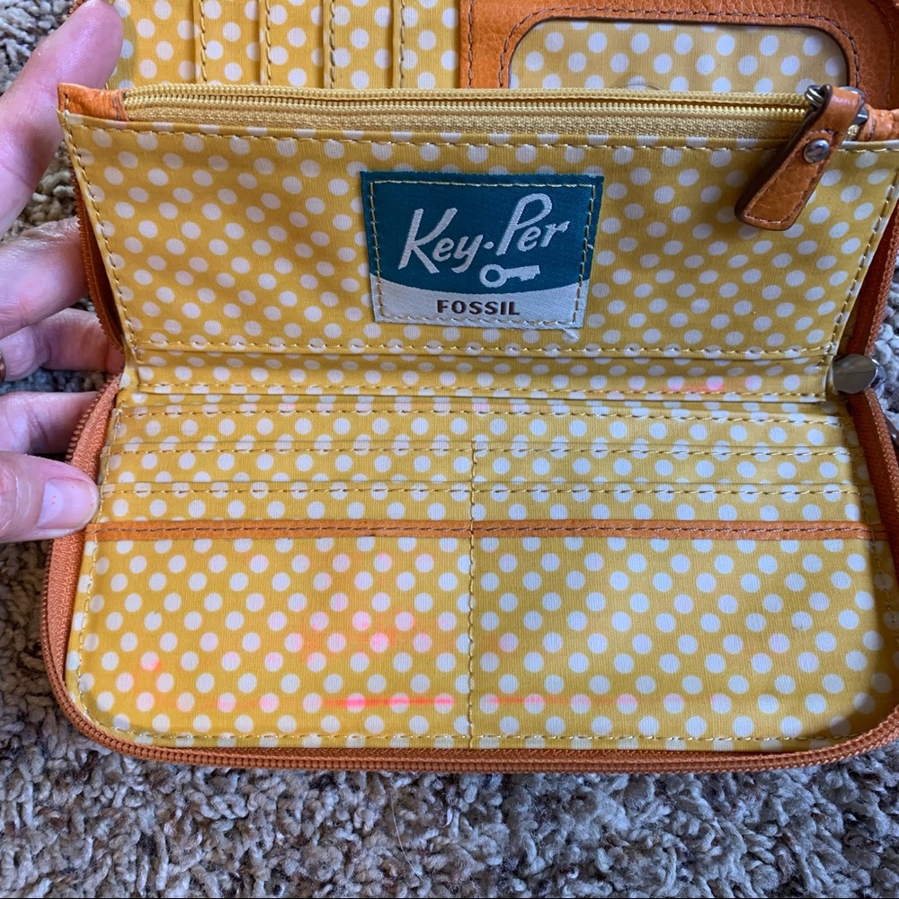 Fossil Wallet - image 3